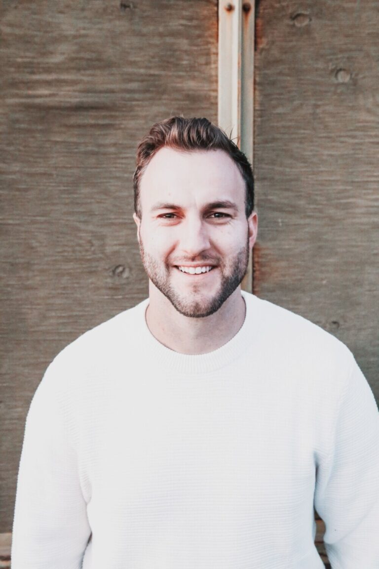 scott headshot 768x1152